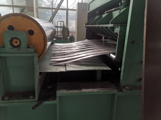 PLC 제어 시스템과 7.5KW 자동 강철 시트 슬리팅 머신